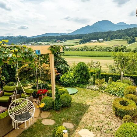 Relax & Beautiful View Apartment Slovenj Gradec Luaran gambar